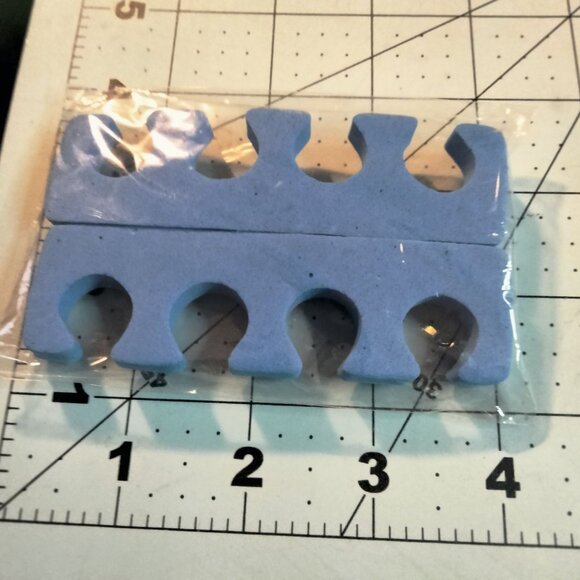 Foam Toe Separators For Pedicure Nail Care - Picture 2 of 2